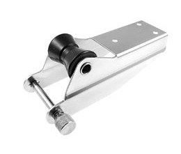 Anchor roller with pin