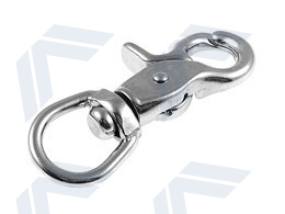 Trigger snap with eye bail